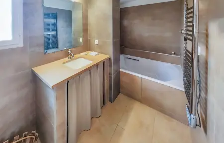 Location Maison 2 personnes à Saint Laurent de la Ca - Photo 13