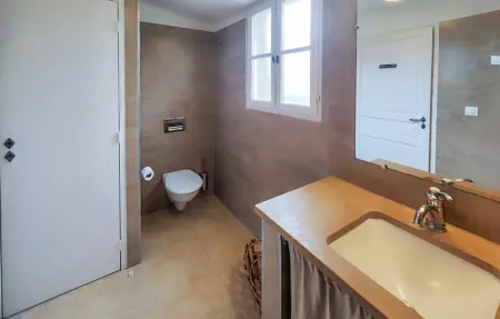 Location Maison 2 personnes à Saint Laurent de la Ca - Photo 14