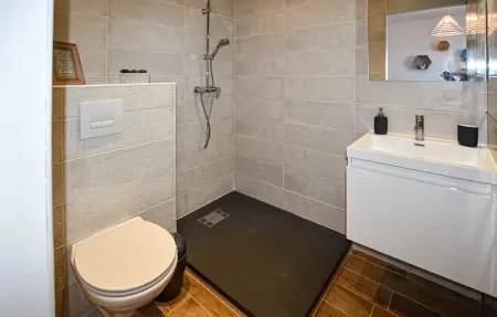 Maison avec piscine, Maison 10 personnes à Rochegude - Photo 31