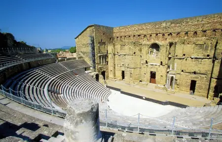 Maison avec piscine, Maison 10 personnes à Rochegude - Photo 35