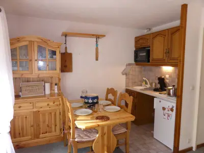 Appartement à Les Contamines Montjoie, Appartement Cosy 2 Pièces avec Terrasse – Idéal Familles/Amis – Proche Village – Les Contamines-Montjoie - L990012