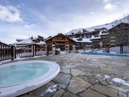 Appartement skis aux pieds, piscine & jacuzzi - Arc 1950 - Photo 13