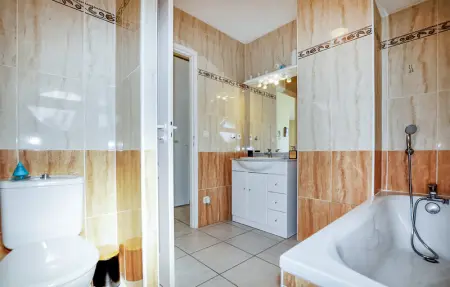 Location Appartement 4 personnes à Saleilles - Photo 12