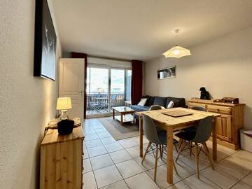 Location Appartement à La Salle les Alpes,Appartement 3 pièces 4 couchages LA SALLE LES ALPES FR-1-330F-229 N°990328