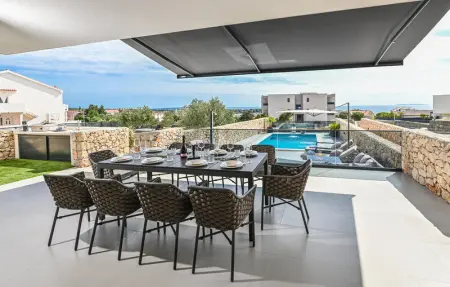 Location Maison 10 personnes à Novalja - Photo 1