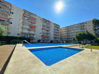 Appartement à Salou, Appartement proche de la plage avec piscine, Wi-Fi et climatisation - 2 ch, 6 pers - L990569