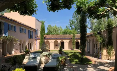 Villa à Noves, LA PETITE INSOUPÇONNÉE 1121896 N°990623