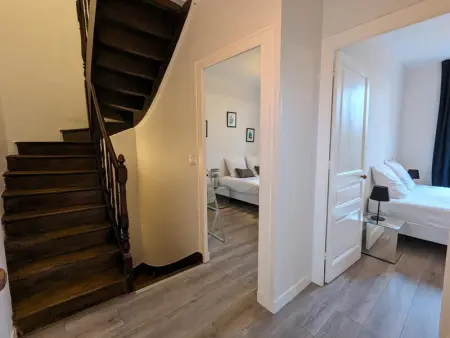 Maison spacieuse avec terrasse, proche CNDBI, idéale pour familles et événements, animaux acceptés. - Photo 18