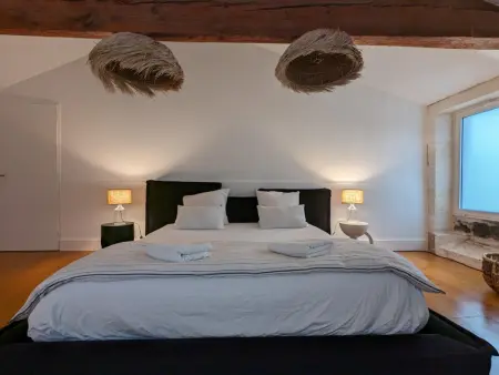 Maison de Charme Moderne avec Jardin, Terrasse et Fibre - Saint-Yrieix-sur-Charente - Photo 22