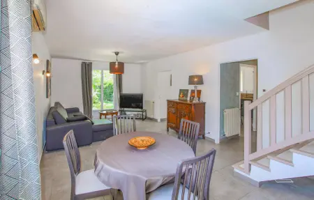 Location Maison 5 personnes à Montfavet - Photo 3