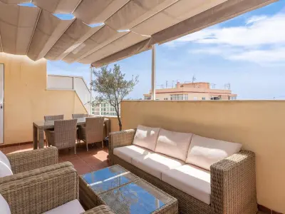 Appartement à Málaga, Magnifique penthouse à El Palo, près de la plage, avec terrasse et cuisine équipée - L991108