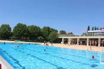 Cabane à Thoissey,Camping de Thoissey - Val de Saône - Cabanes du Val de Saône (2 Pers) SANS SANITAIRE 984037 N°991161