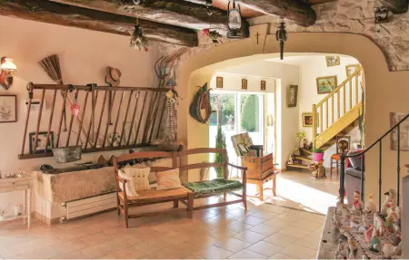 Location Maison 7 personnes à Saint Andiol - Photo 8