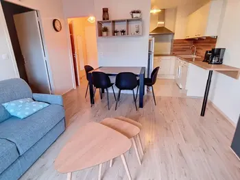 Wohnung in Courseulles sur Mer,Appartement T2 Rez-de-Jardin à 50m de la Plage à Courseulles-sur-Mer FR-1-746-16 N°991424