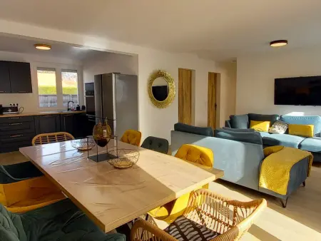 Maison à Saint Hilaire de Riez, Villa Rénovée 3 Chambres, Proche Plage avec WiFi, Ménage et Linge Inclus - L991648