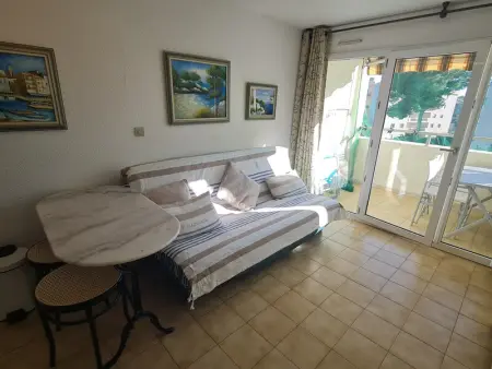 Appartement 2P avec balcon, piscine et parking proche centre de Sainte-Maxime - Photo 3