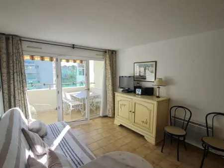 Appartement 2P avec balcon, piscine et parking proche centre de Sainte-Maxime - Photo 4