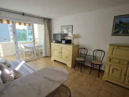 Appartement 2P avec balcon, piscine et parking proche centre de Sainte-Maxime - Photo 8