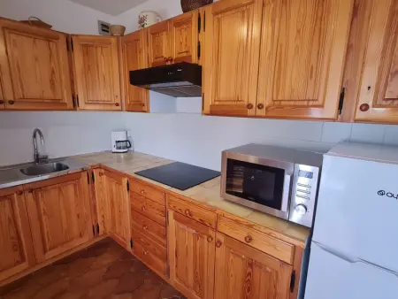 Studio climatisé, centre-ville, proche plage, parking privé - Sainte-Maxime - Photo 6