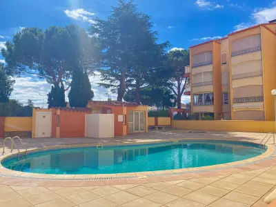 Appartement à Argelès sur Mer, Appartement T2 avec Piscine, à 2 Pas de la Plage – 4 Couchages à Argelès-sur-Mer - L992213