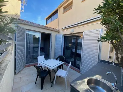 Villa à Le Barcarès, Villa T3 climatisée à 200m de la plage, parking privé - 4 pers, Le Barcarès - L992221