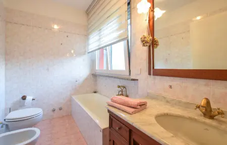 Location Maison 4 personnes à Bergamo - Photo 24