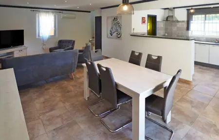 Zèbre, Maison 6 personnes à Eyragues - Photo 11