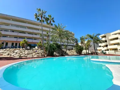 Appartement à Salou, Appartement Moderne à Salou: Piscine, Proche Plage, Climatisé, Wi-Fi Gratuit, Terrasse - L992346