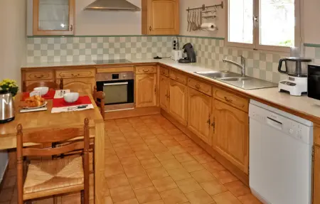 La Villa Des Pins, Maison 6 personnes à Rochefort Du Gard - Photo 17