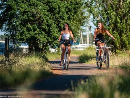 Maison à Biscarrosse: 8 pers, piscine, clim, proche lac et pistes cyclables, ménage inclus - Photo 25
