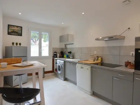 Villa 3 Chambres à Bouzigues: Jardin, Terrasses, Proche Plage et Port, Connexion WiFi - Photo 2