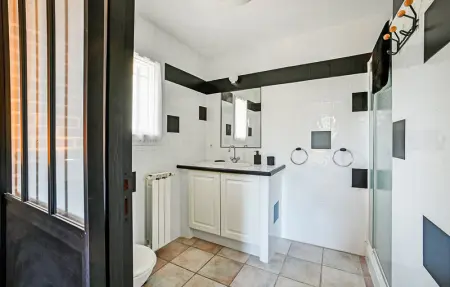 Location Maison 10 personnes à St Ambroix - Photo 24