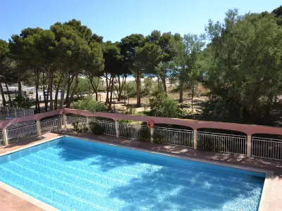 Appartement à L'Estartit, Bel Appartement en Bord de Mer avec Piscine, Terrasse et Climatisation à L'Estartit - L993083