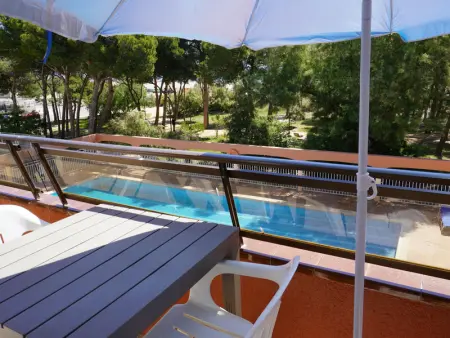 Bel Appartement en Bord de Mer avec Piscine, Terrasse et Climatisation à L'Estartit - Photo 1