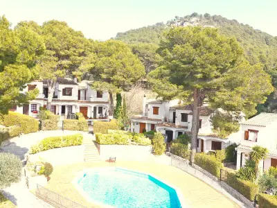 Maison à L'Estartit, Charmante maison avec jardin, piscine et terrasse à L'Estartit, près de la plage et des villages médiévaux - N°993085