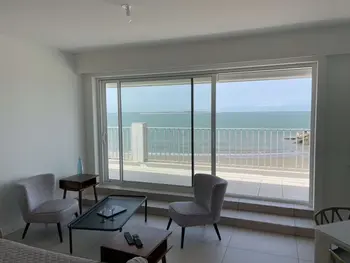 Appartement à Royan, Superbe appart à 10m de la plage, 2 terrasses, 3 chambres, vue océan - L993152
