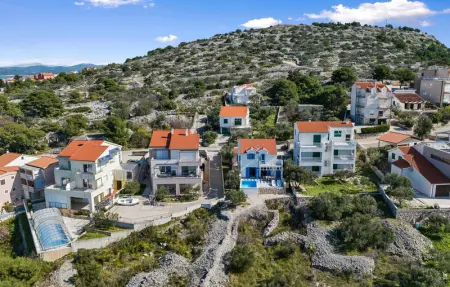 Location Maison 6 personnes à Murter - Photo 18