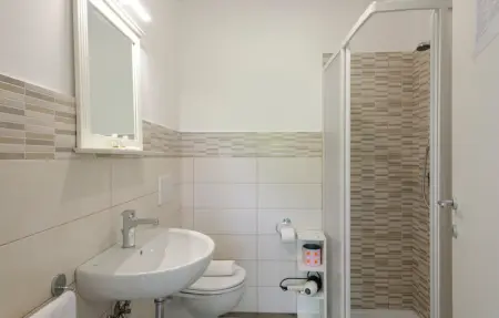 Location Maison 13 personnes à Montefalcone Appennino - Photo 36