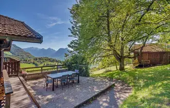 Apartment in Talloires Montmin,La Bergerie Loft FCS091 N°993483