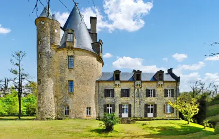Chateau Et Donjon Xiii, Maison 16 personnes à Excideuil - Photo 1