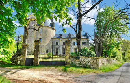 Chateau Et Donjon Xiii, Maison 16 personnes à Excideuil - Photo 4