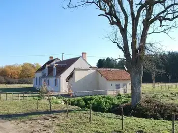 Casa rural en Jouy le Potier,Maison solognote calme et boisée, proche châteaux Loire, golf, vélos, ping-pong FR-1-590-34 N°993828