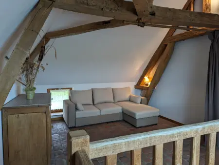 Charmante Maison Rurale avec Terrasse Privative, Proche A.77 et A.19, entre Gâtinais et Fontainebleau - Photo 9