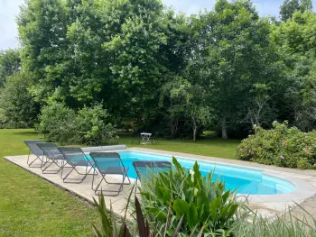 Casa rural en Tilly,Gîte familial rénové avec piscine, jardin de 1 hectare et vélos à disposition, situé en pleine campagne FR-1-591-579 N°994128