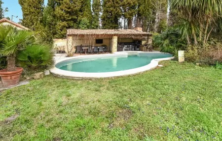 Location Maison 7 personnes à Entraigues sur la Sorg - Photo 1