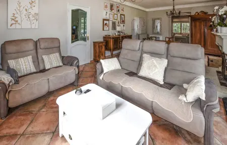 Location Maison 7 personnes à Entraigues sur la Sorg - Photo 5