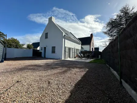Maison récente à 200 m de la plage avec jardin clos, terrasse, vélos et wifi à Mesquer - Photo 10