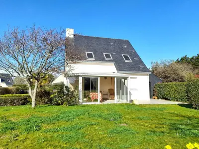 Maison à Piriac sur Mer, Maison familiale avec jardin et véranda à Piriac-sur-Mer, proche plages et centre-ville - L994431