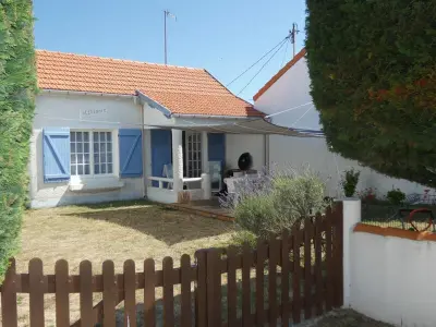 Maison à Notre Dame de Monts, Maison de vacances à Notre-Dame-de-Monts, proche plage, jardin, 6 pers, animaux permis - L994434