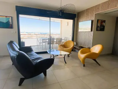 Appartement à Canet Plage, Appartement de Standing Climatise avec Parking et Garage - L994443